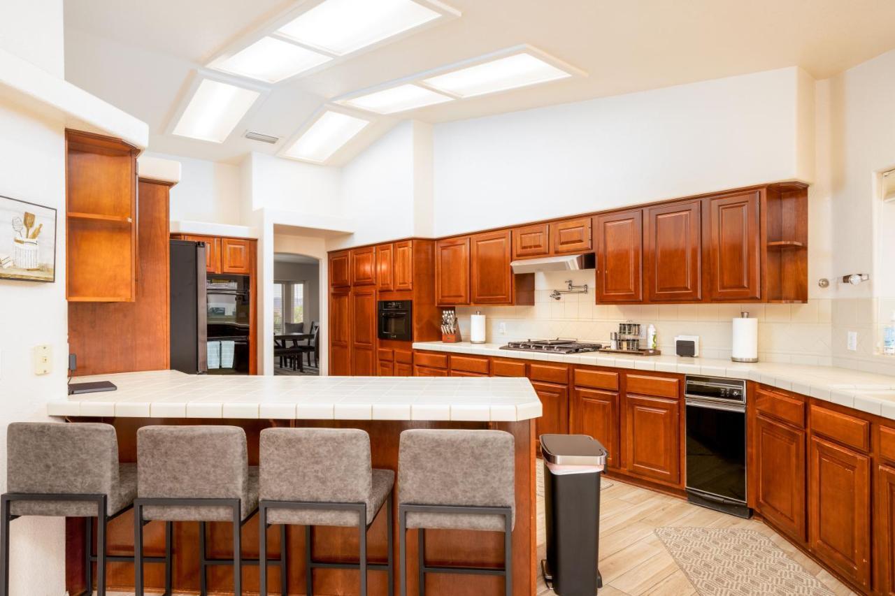 Grand Havasu Oasis With Custom Pool & Spa! Lake Havasu City Extérieur photo